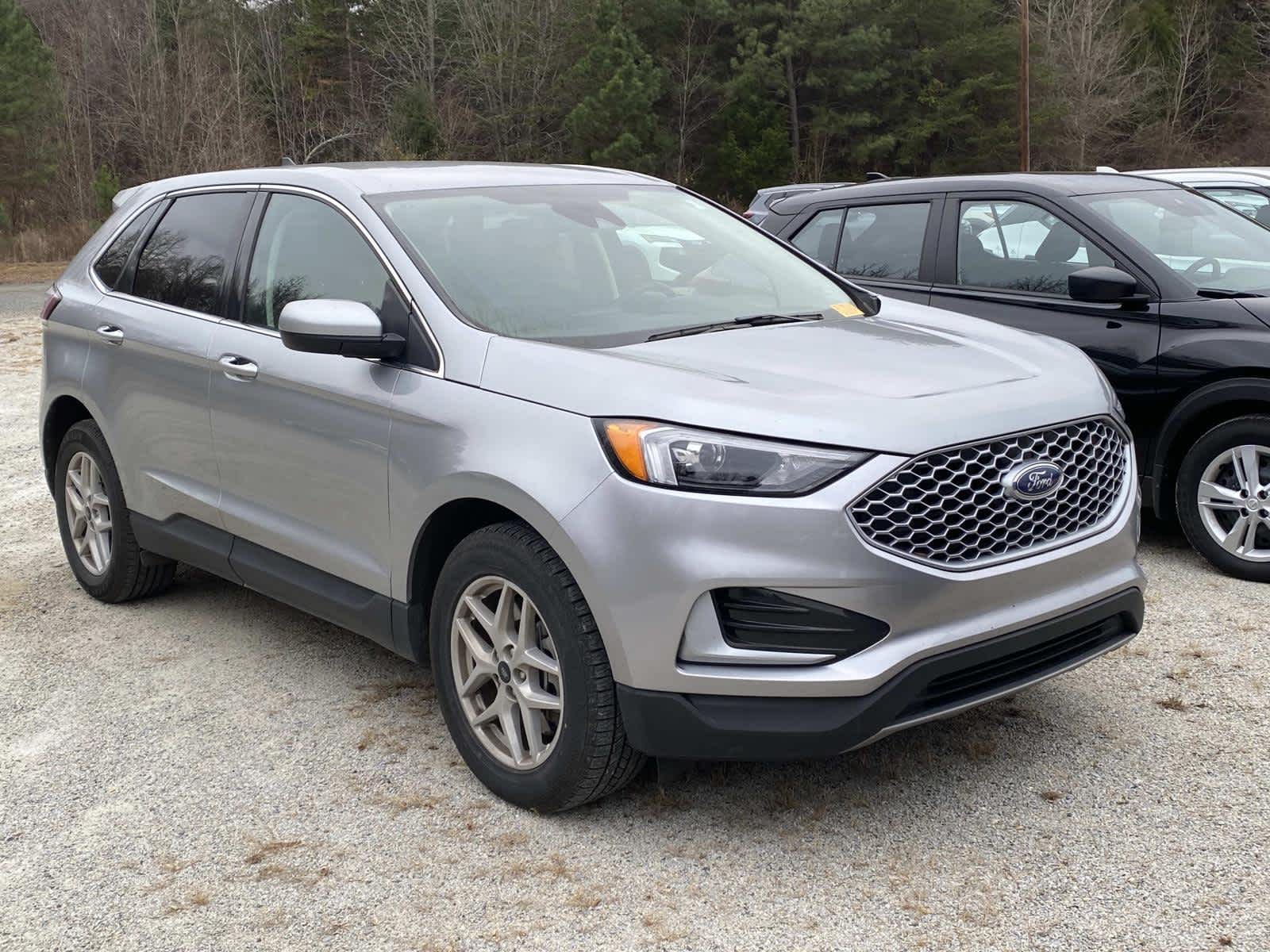 2024 Ford Edge SEL's photo