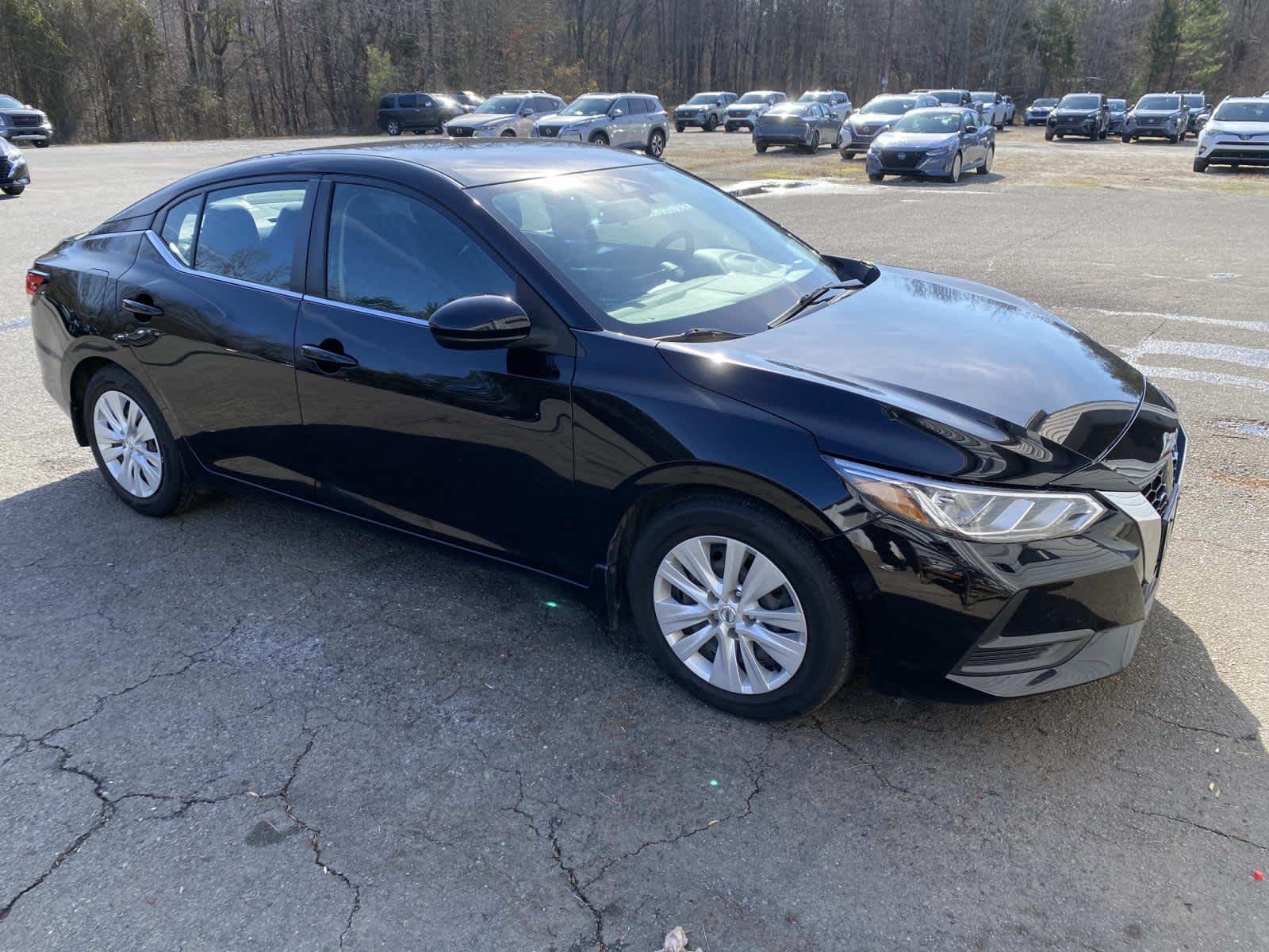 2022 Nissan Sentra S's photo