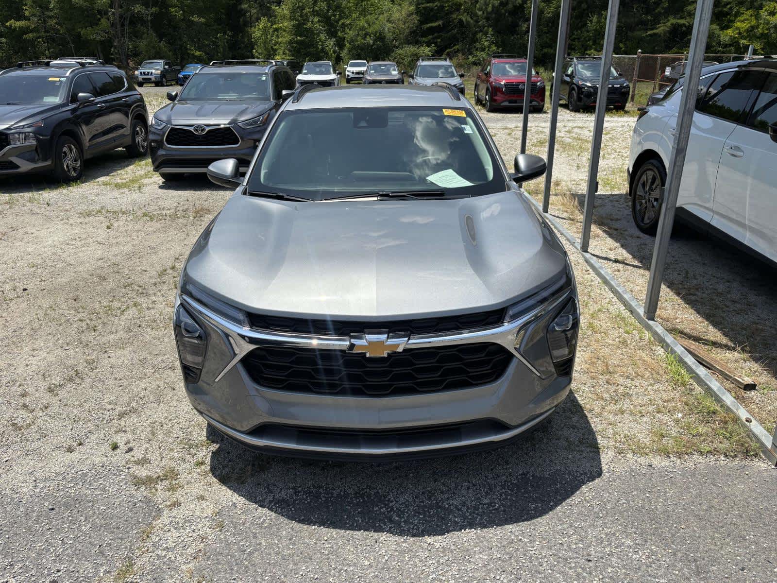 2025 Chevrolet Trax LT's photo