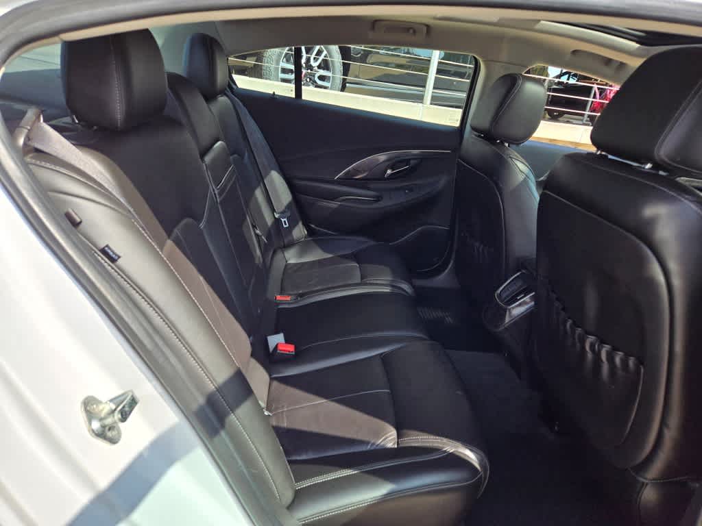 2015 Buick LaCrosse Leather 9