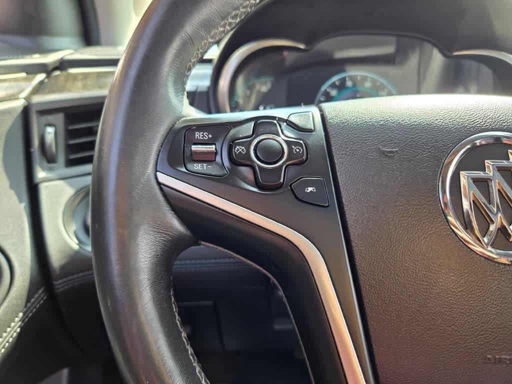 2015 Buick LaCrosse Leather 31