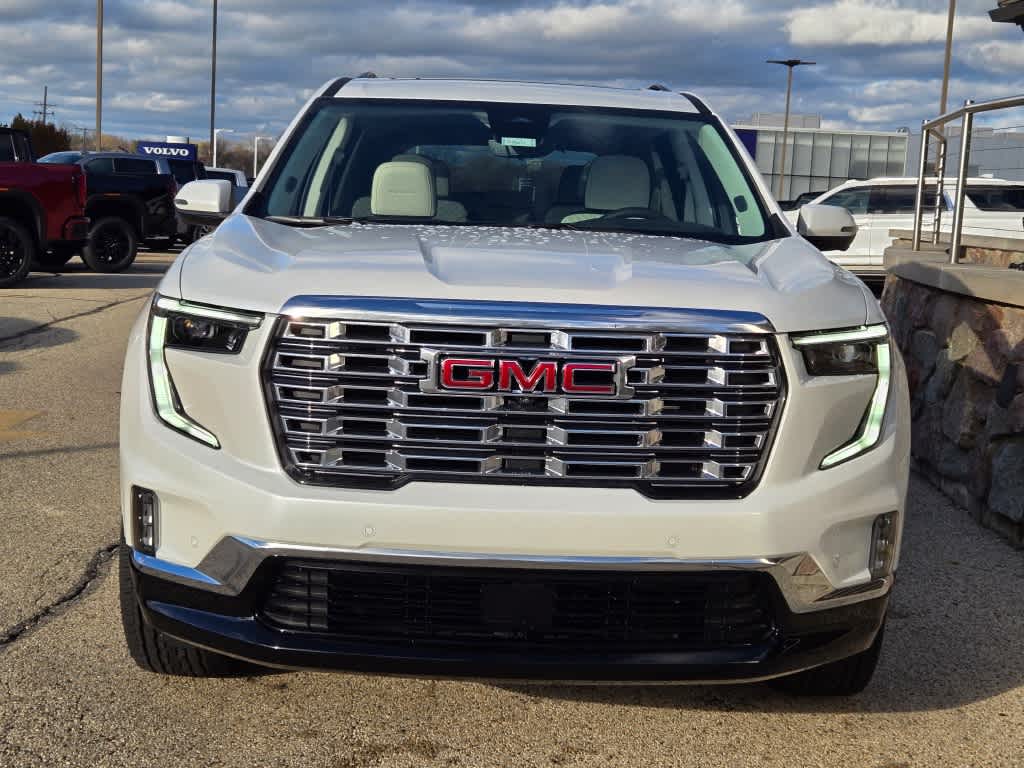 2025 GMC Acadia AWD Denali 3