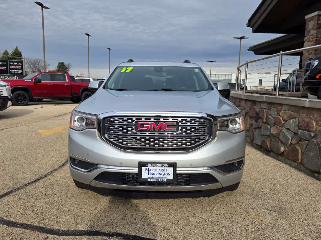 2017 GMC Acadia Denali 4