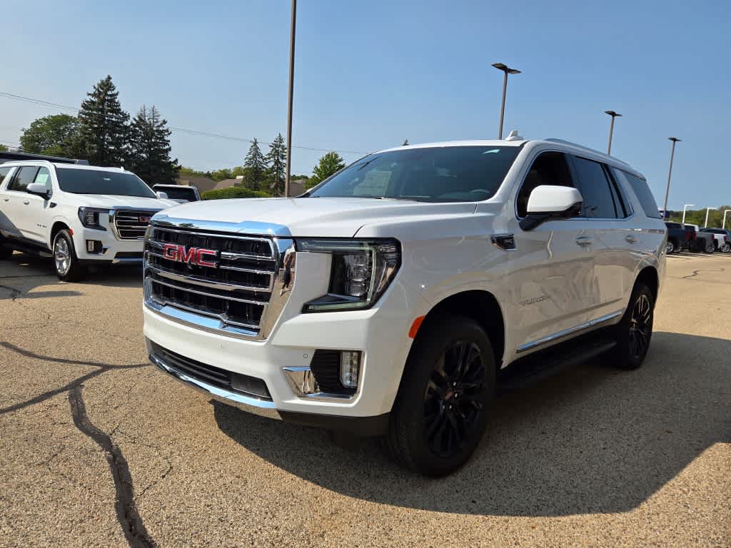 2024 GMC Yukon SLT 5