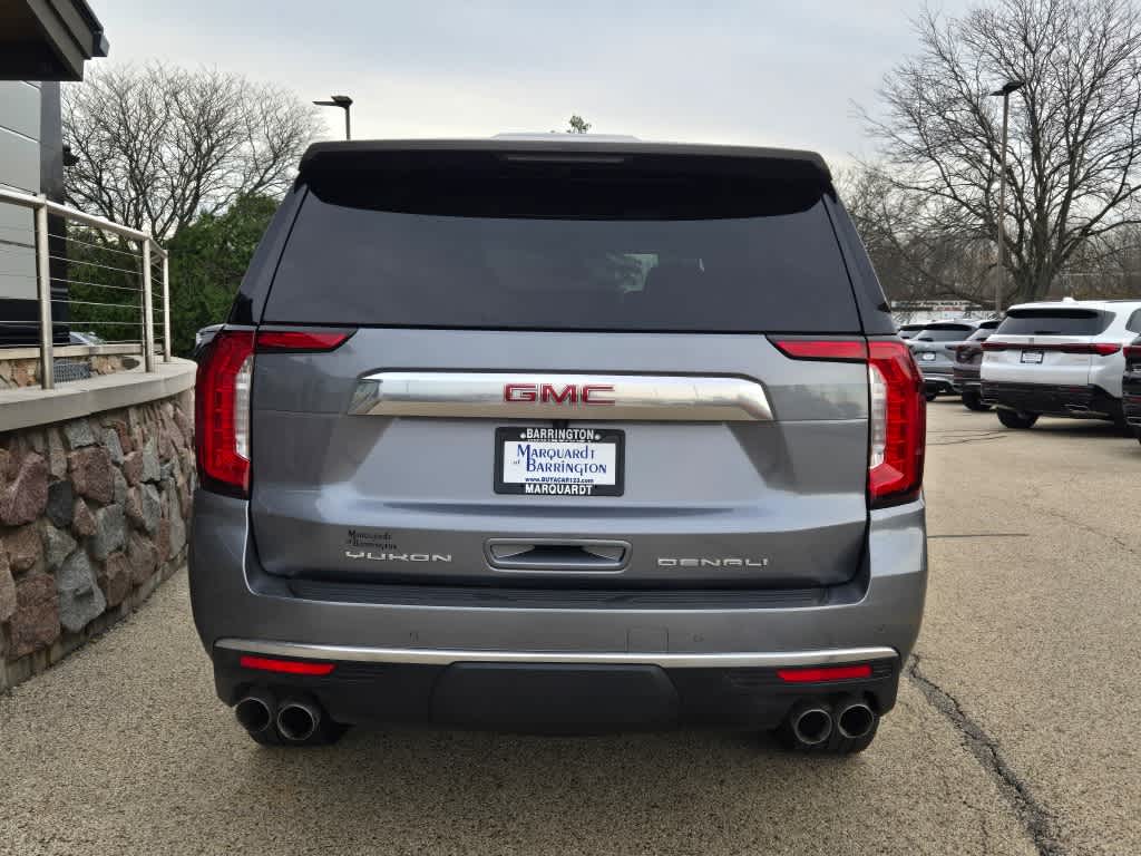 2022 GMC Yukon Denali 16