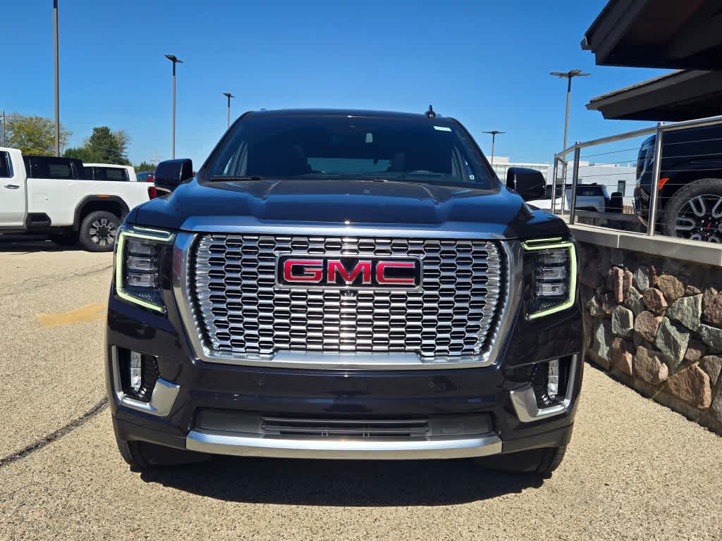 2024 GMC Yukon Denali 3