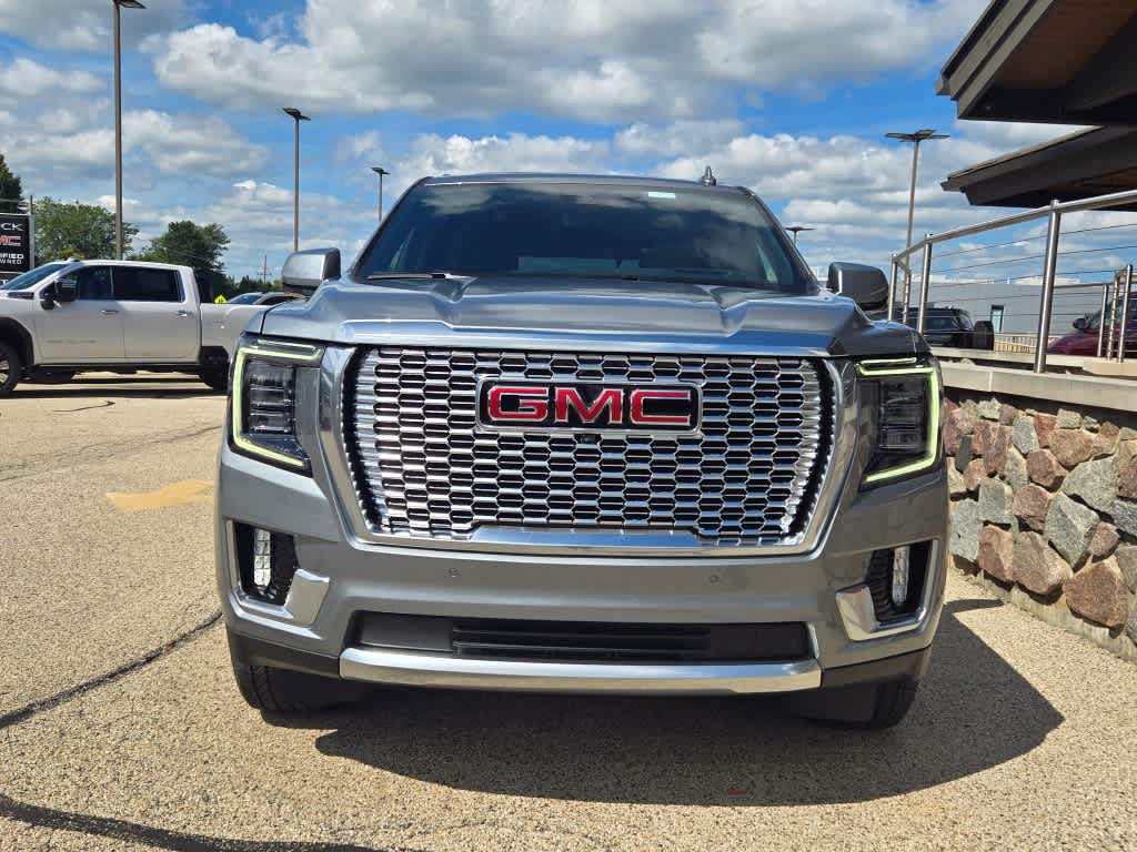 2024 GMC Yukon Denali 3