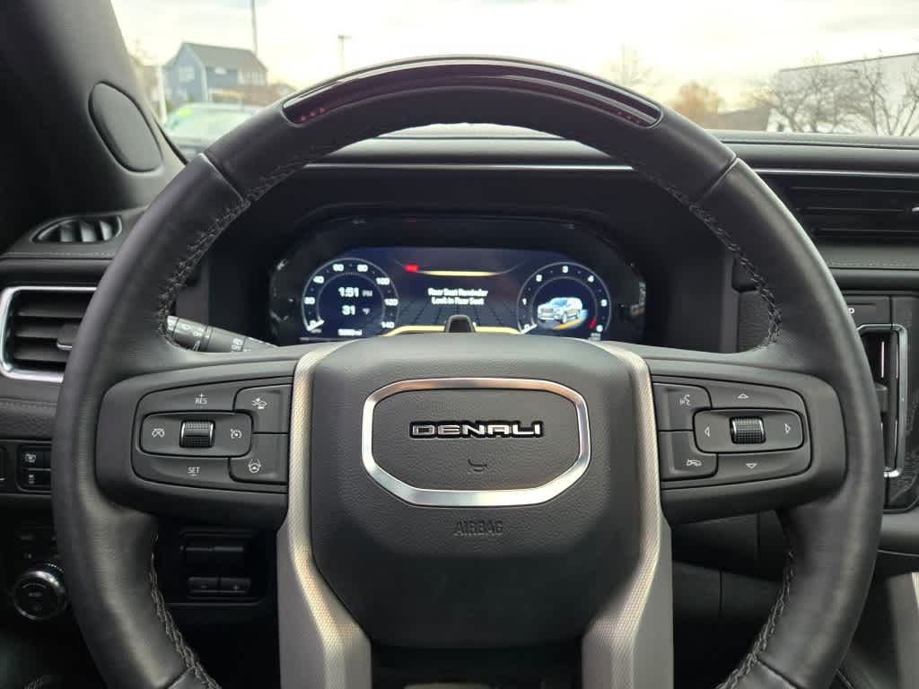 2023 GMC Yukon Denali 40