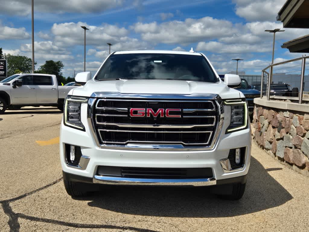 2024 GMC Yukon XL SLT 3