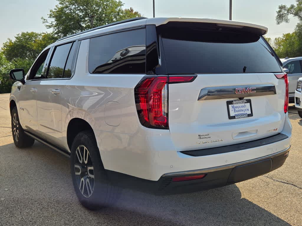 2024 GMC Yukon XL AT4 17