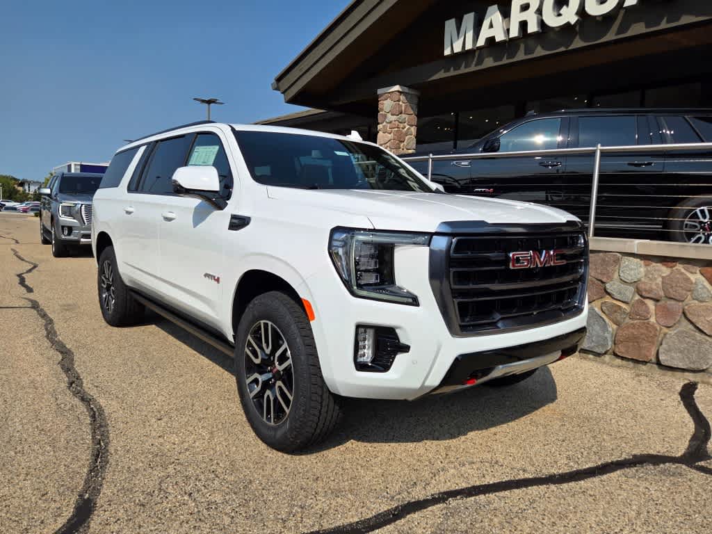 2024 GMC Yukon XL AT4 2