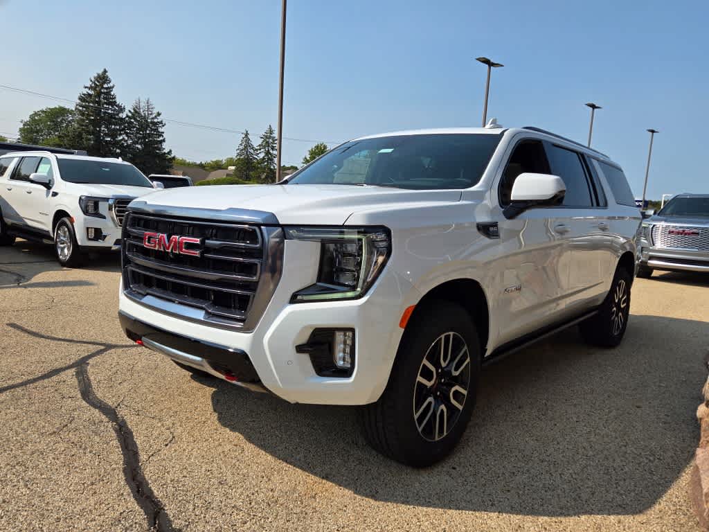 2024 GMC Yukon XL AT4 4