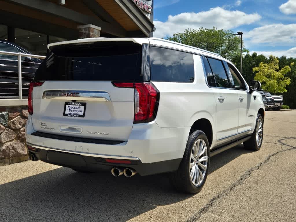 2023 GMC Yukon XL Denali 15