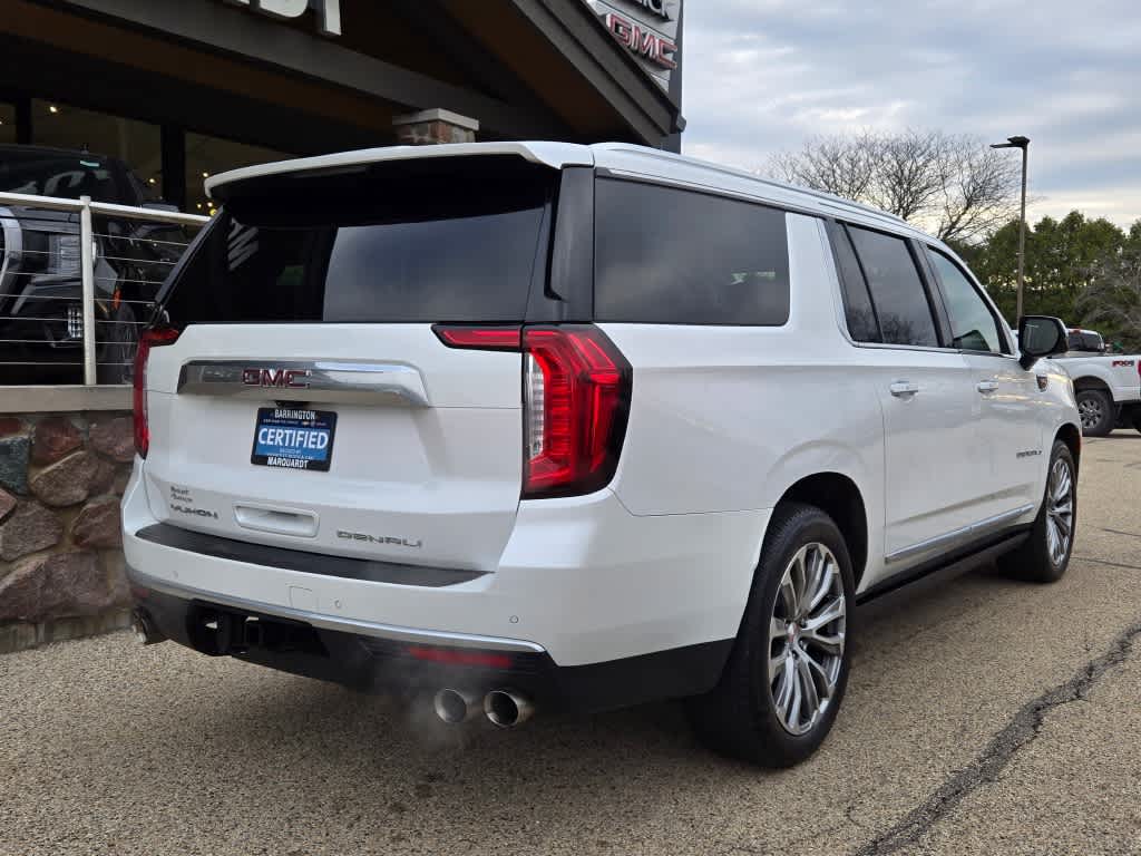 2022 GMC Yukon XL Denali 16