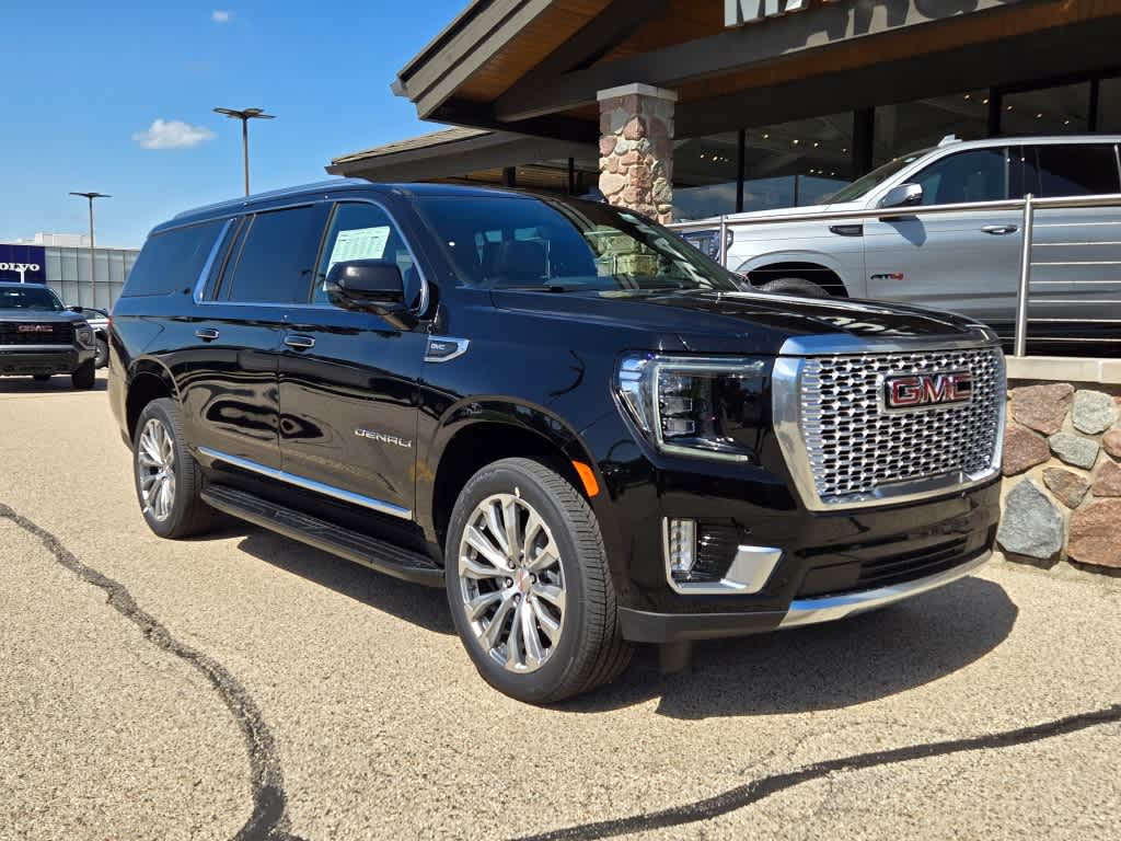 2024 GMC Yukon XL Denali 2