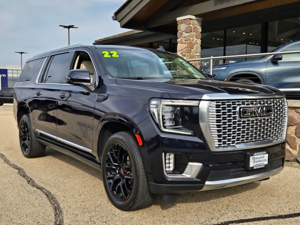 2022 GMC Yukon XL Denali 2