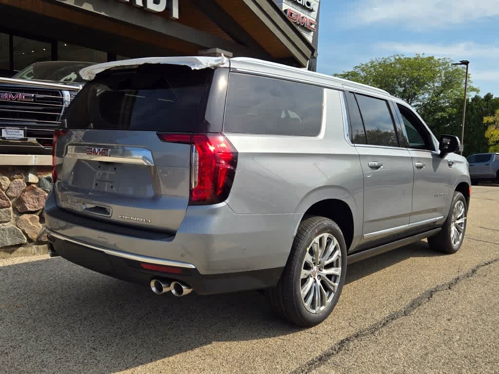 2024 GMC Yukon XL Denali 16