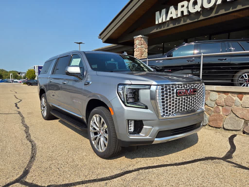 2024 GMC Yukon XL Denali 2