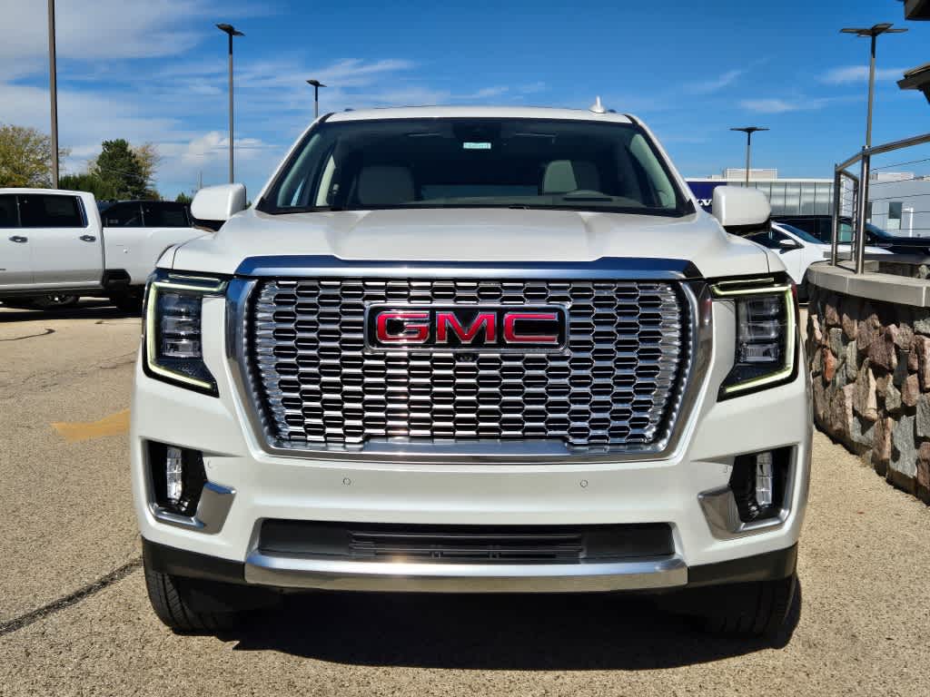 2024 GMC Yukon XL Denali 3