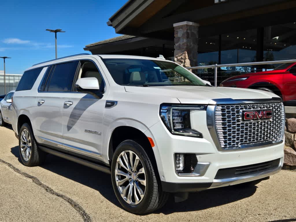 2024 GMC Yukon XL Denali 2