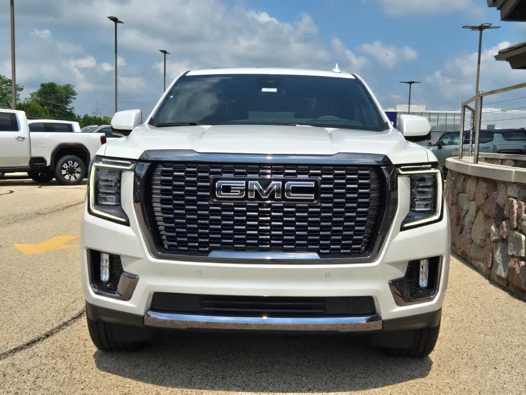 2024 GMC Yukon XL Denali Ultimate 3