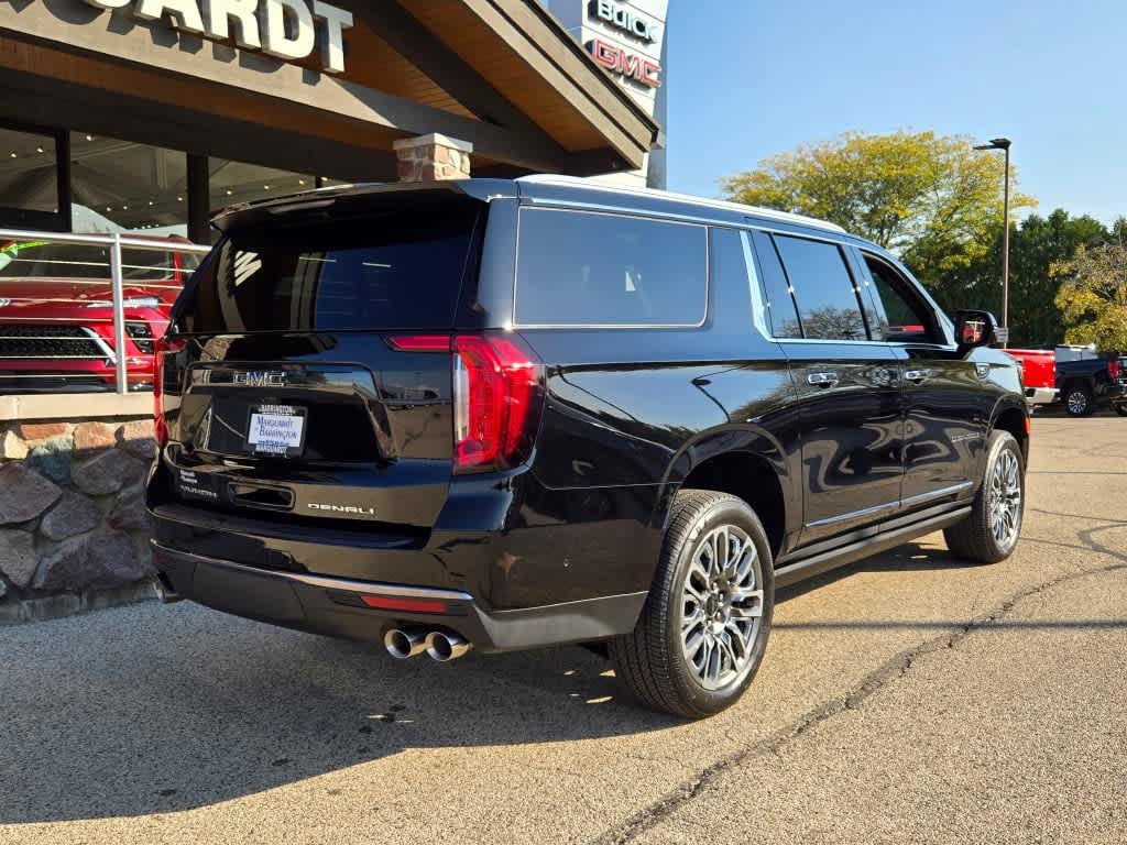 2024 GMC Yukon XL Denali Ultimate 16