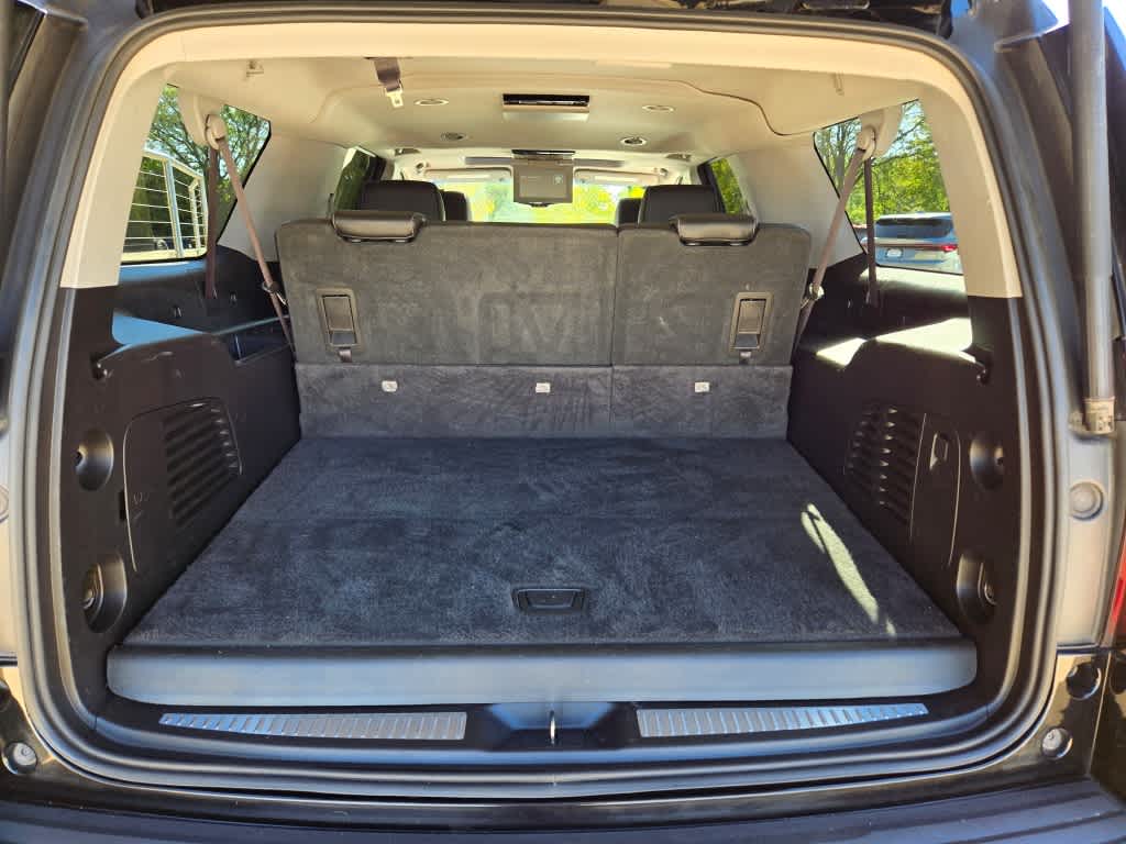 2016 Chevrolet Suburban LT 18