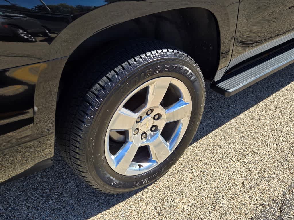 2016 Chevrolet Suburban LT 15