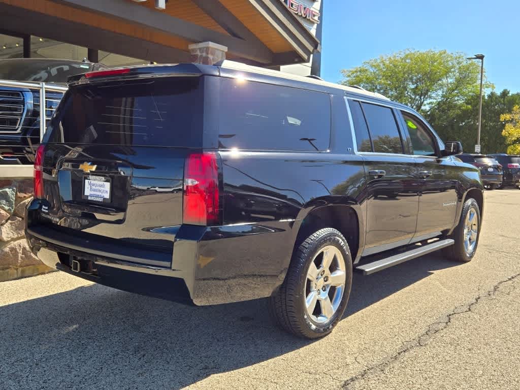 2016 Chevrolet Suburban LT 16