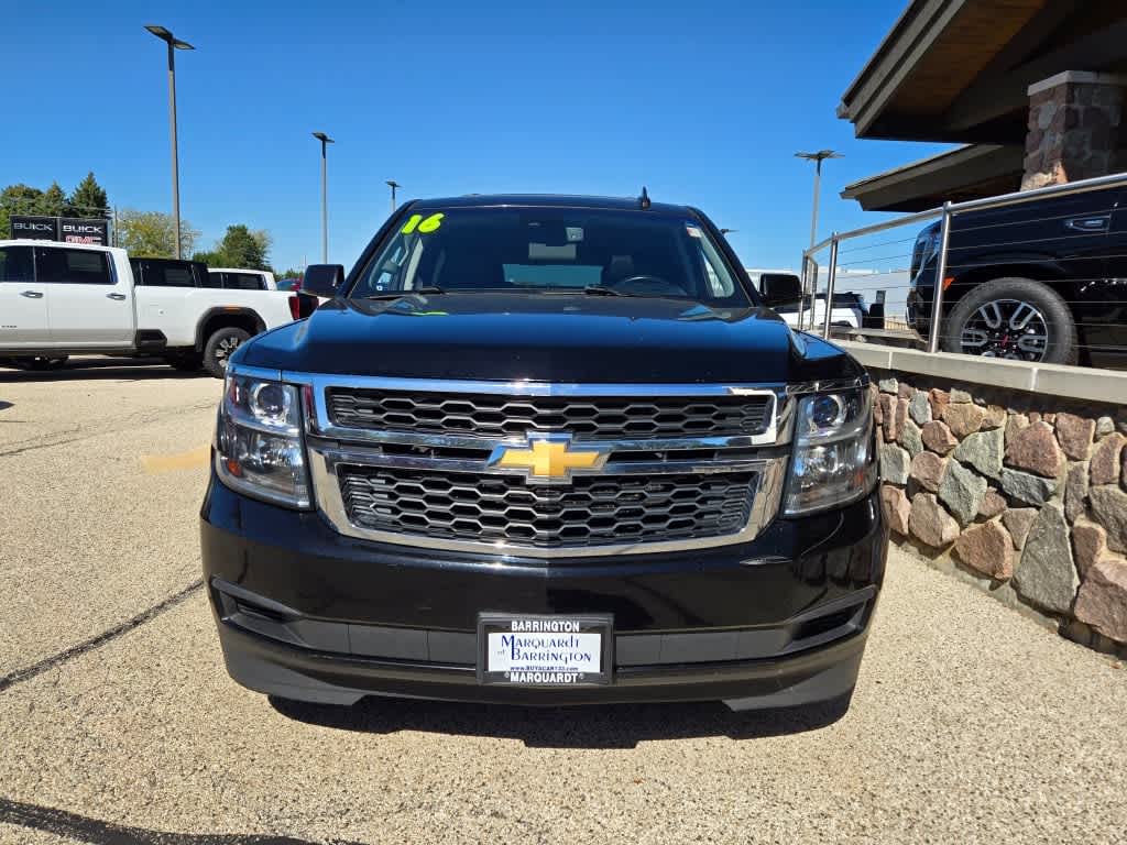 2016 Chevrolet Suburban LT 3