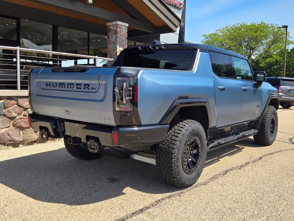 2024 GMC HUMMER EV Pickup 3X e4WD Crew Cab 3X 17