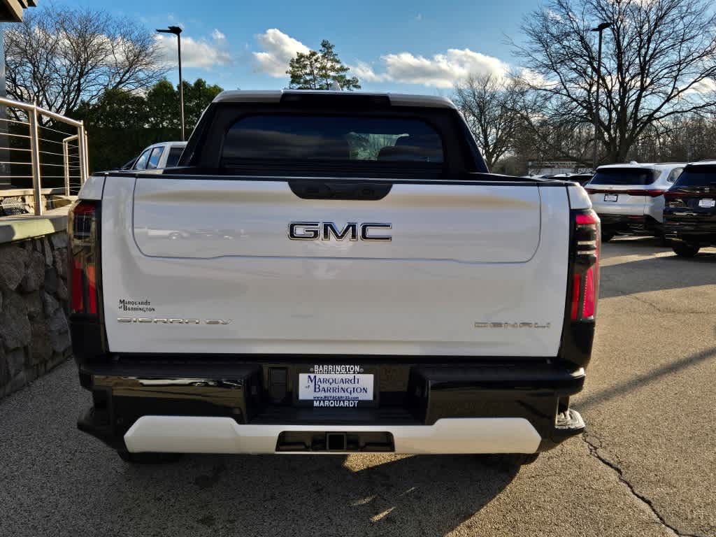 2025 GMC Sierra EV Max Range Denali e4WD Crew Cab 14