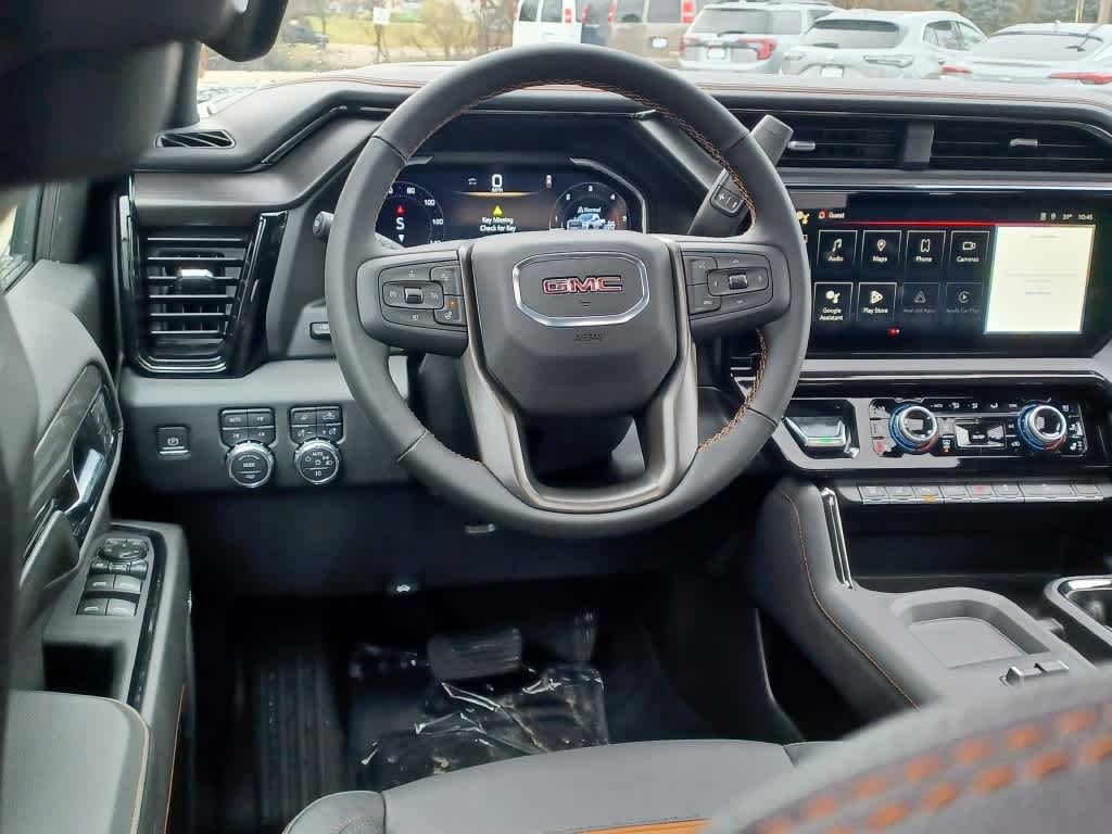 2024 GMC Sierra 2500HD AT4 4WD Crew Cab 159 17