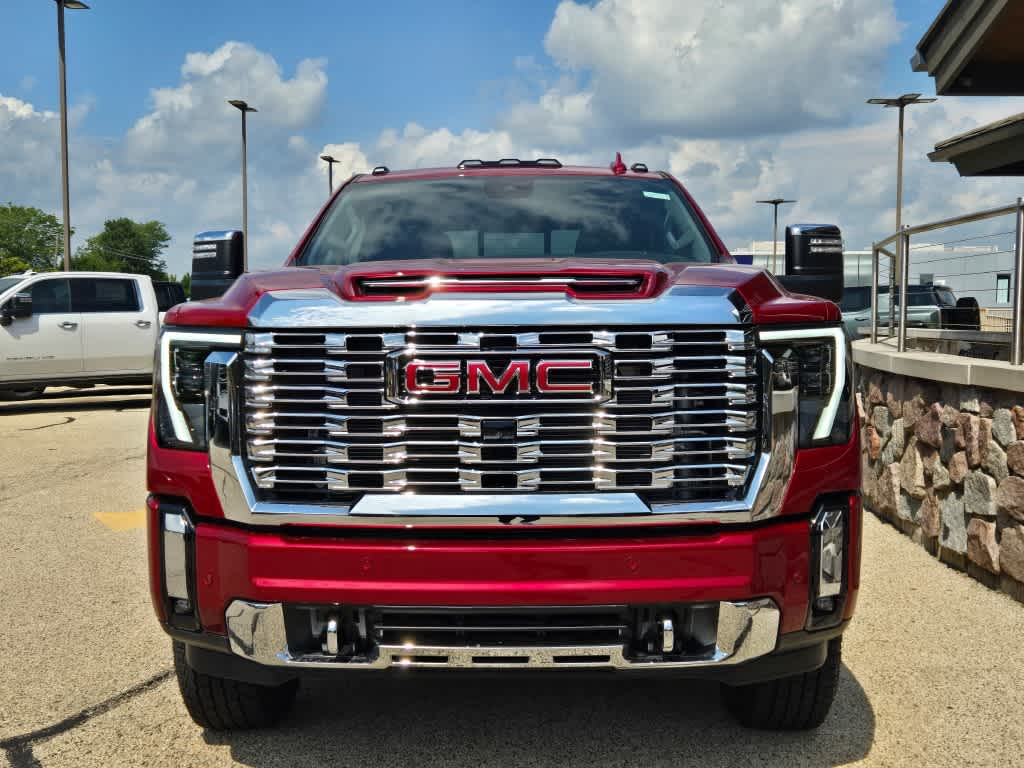 2024 GMC Sierra 2500HD Denali 4WD Crew Cab 159 3