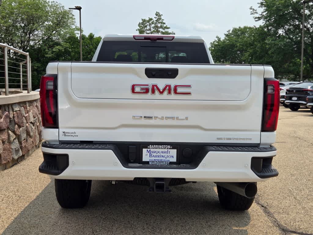 2024 GMC Sierra 3500HD Denali 4WD Crew Cab 172 17