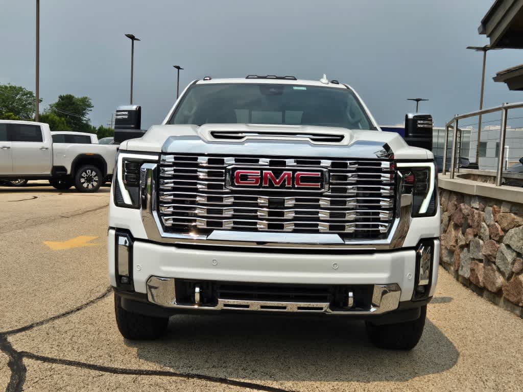 2024 GMC Sierra 3500HD Denali 4WD Crew Cab 172 3