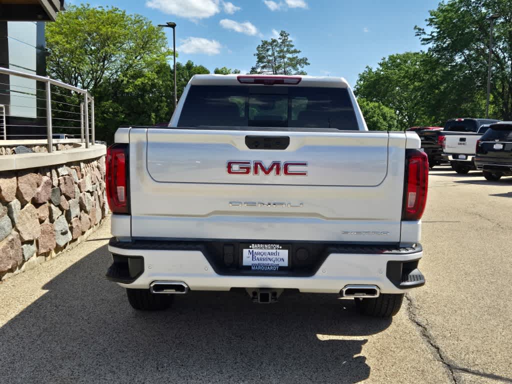 2024 GMC Sierra 1500 Denali 4WD Crew Cab 147 17