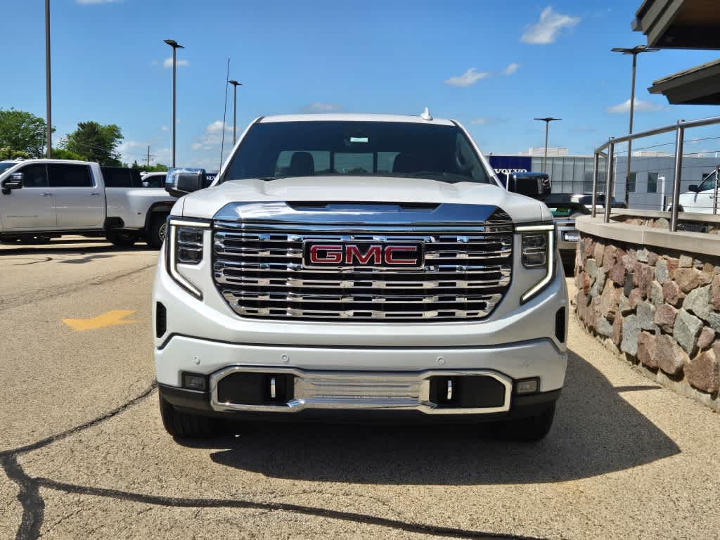 2024 GMC Sierra 1500 Denali 4WD Crew Cab 147 3