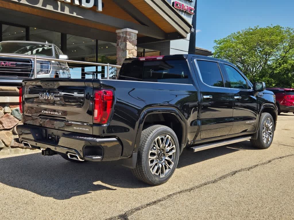 2024 GMC Sierra 1500 Denali Ultimate 4WD Crew Cab 147 16