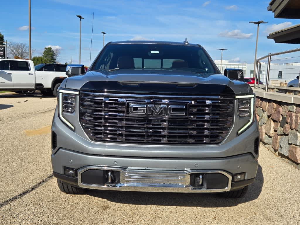 2025 GMC Sierra 1500 Denali Ultimate 4WD Crew Cab 147 3