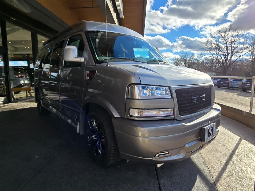 2024 GMC Savana RWD 2500 135 2