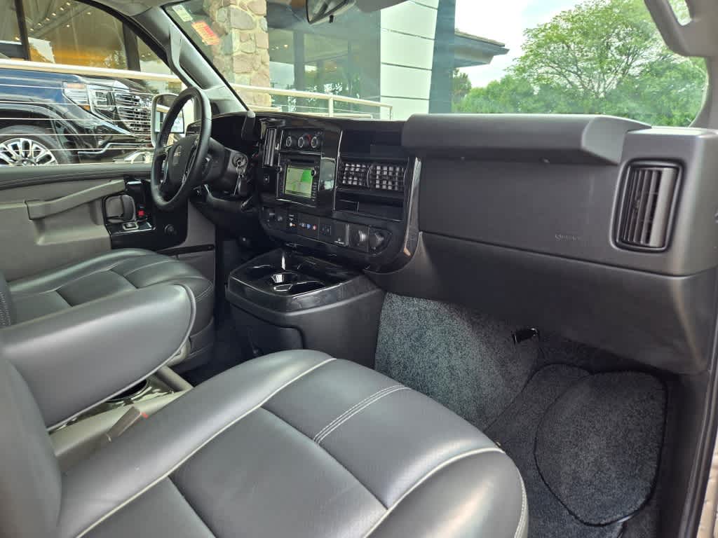 2019 GMC Savana RWD 2500 135  6.0L 6