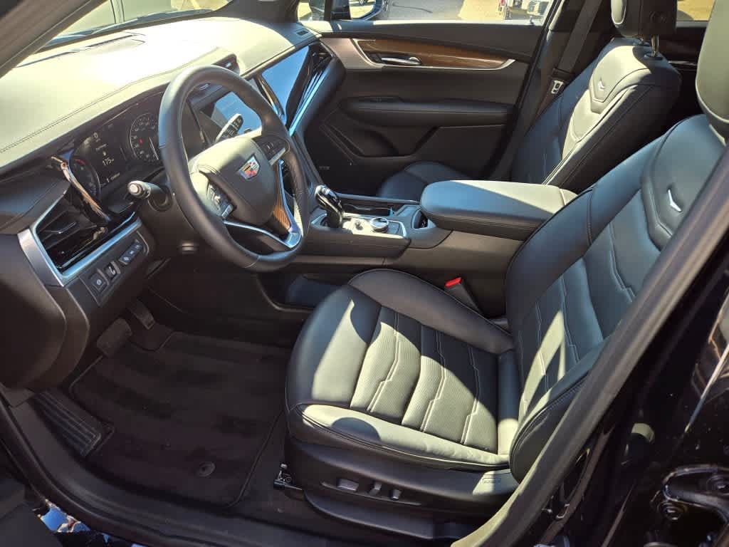 2023 Cadillac XT6 AWD Premium Luxury 23