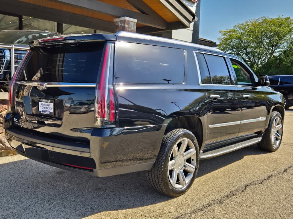 2016 Cadillac Escalade ESV Luxury Collection 15