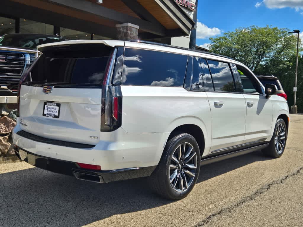 2022 Cadillac Escalade ESV Sport Platinum 16