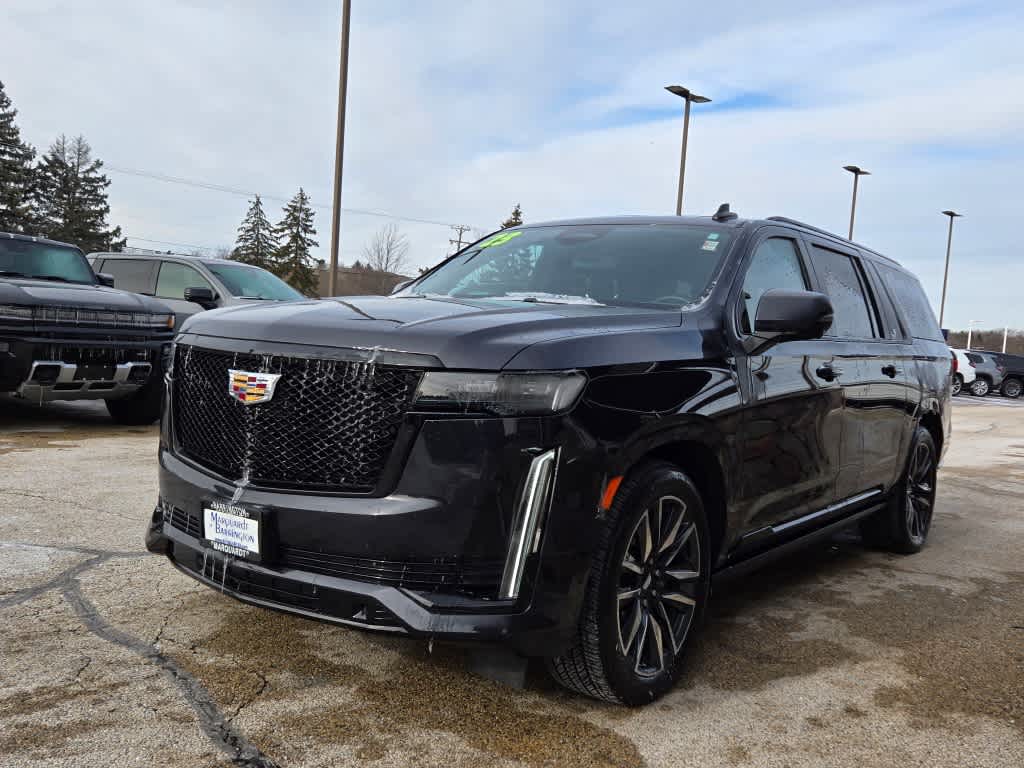 2023 Cadillac Escalade ESV 4WD Sport Platinum 4