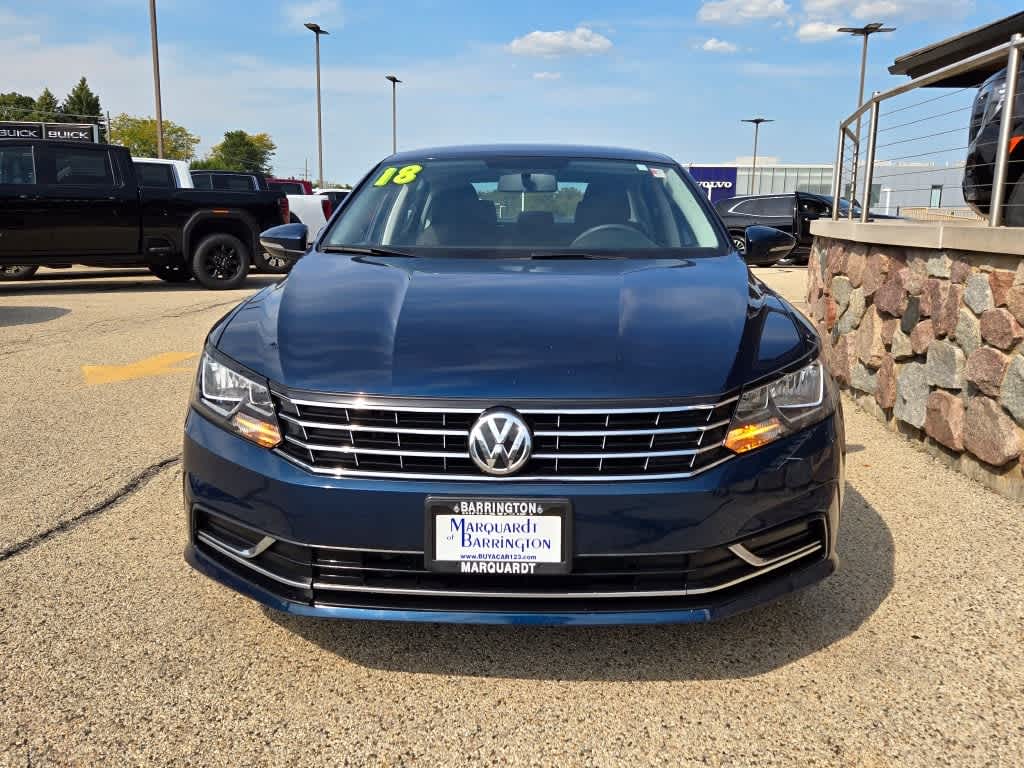 2018 Volkswagen Passat 2.0T S 3