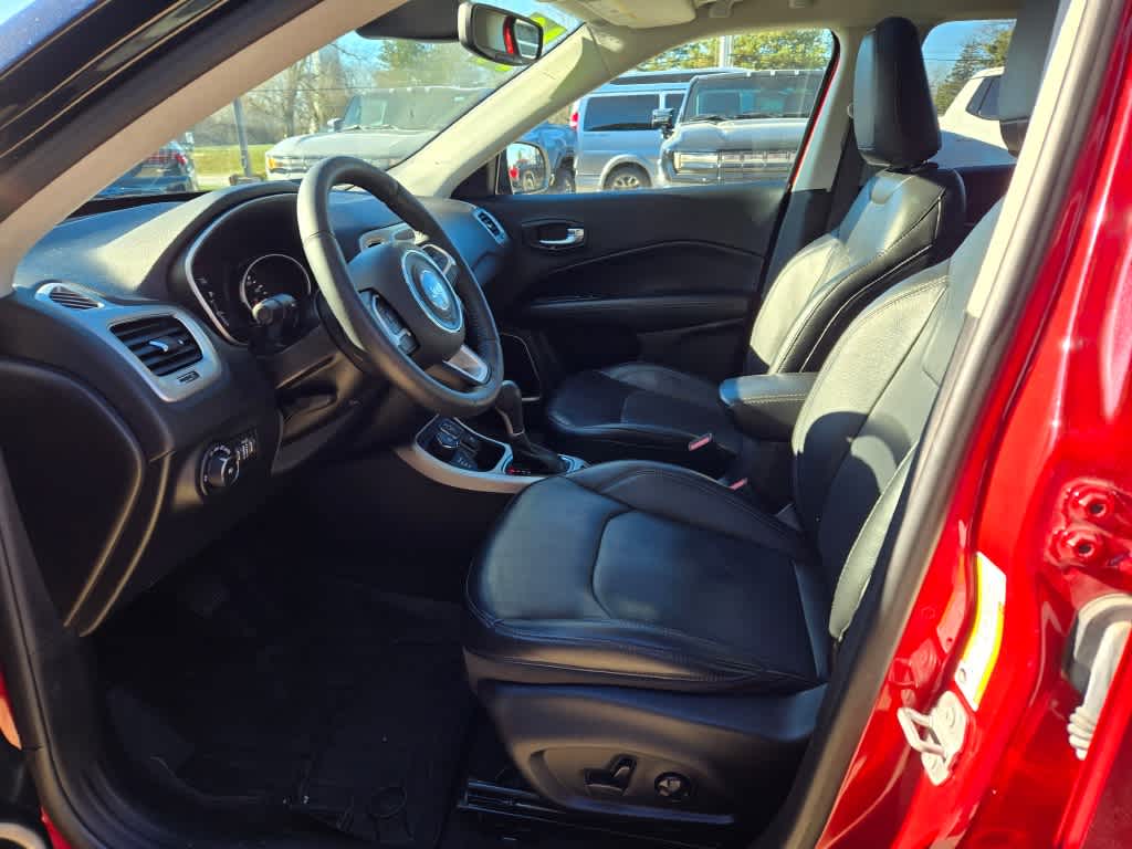 2019 Jeep Compass Limited 16