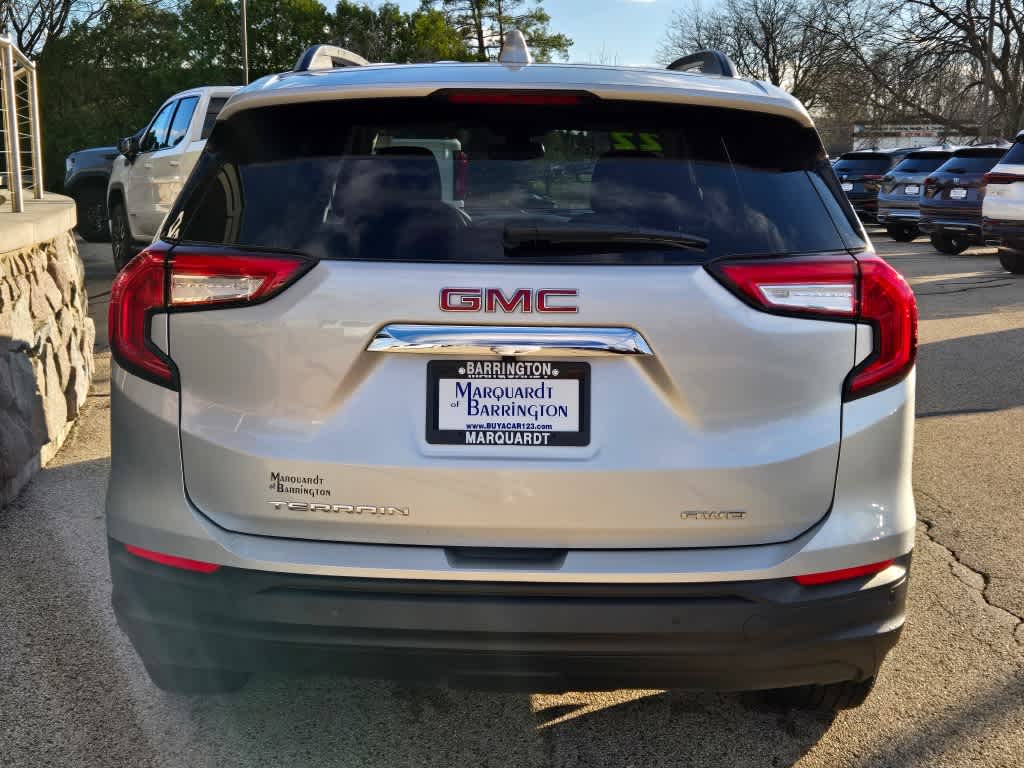 2022 GMC Terrain SLE 12