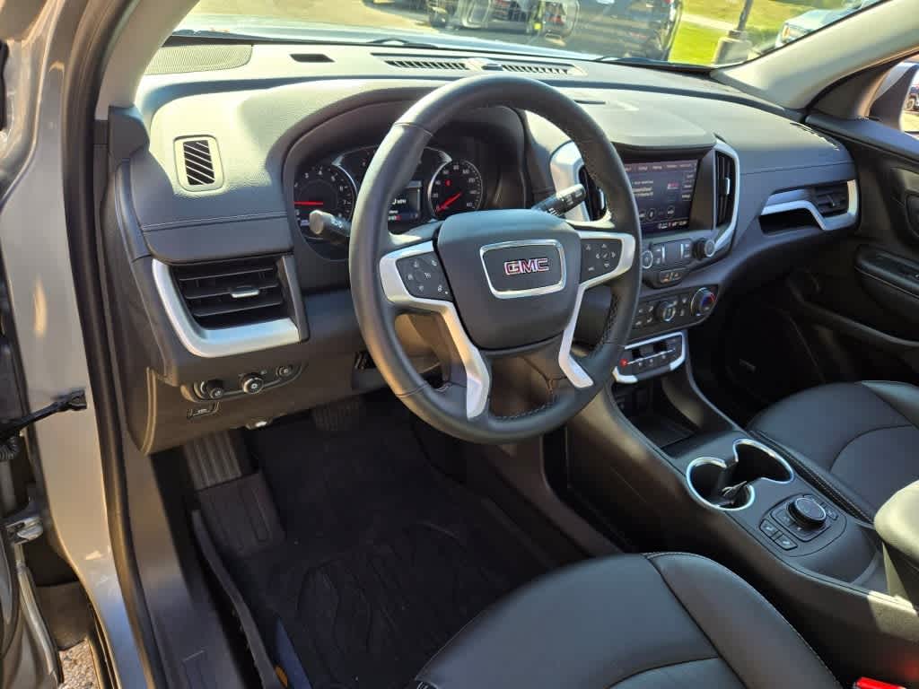 2024 GMC Terrain SLT 22